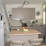 Apartamento Small House In Belleville *