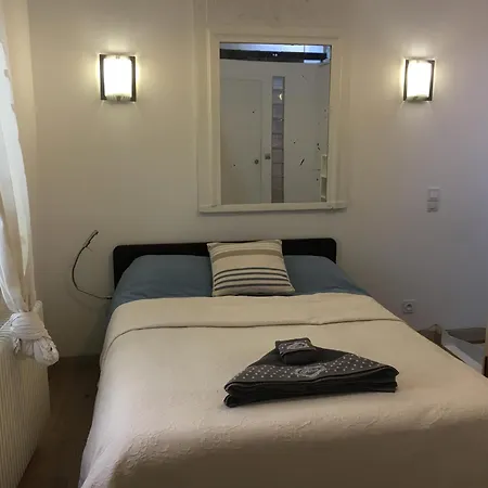 Small House In Belleville