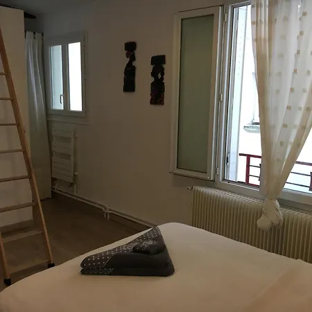 Small House In Belleville * Paris